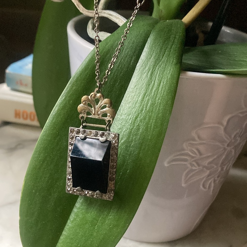 Vintage Black and Gold Pendant Necklace. Gothic filigree rhinestone.